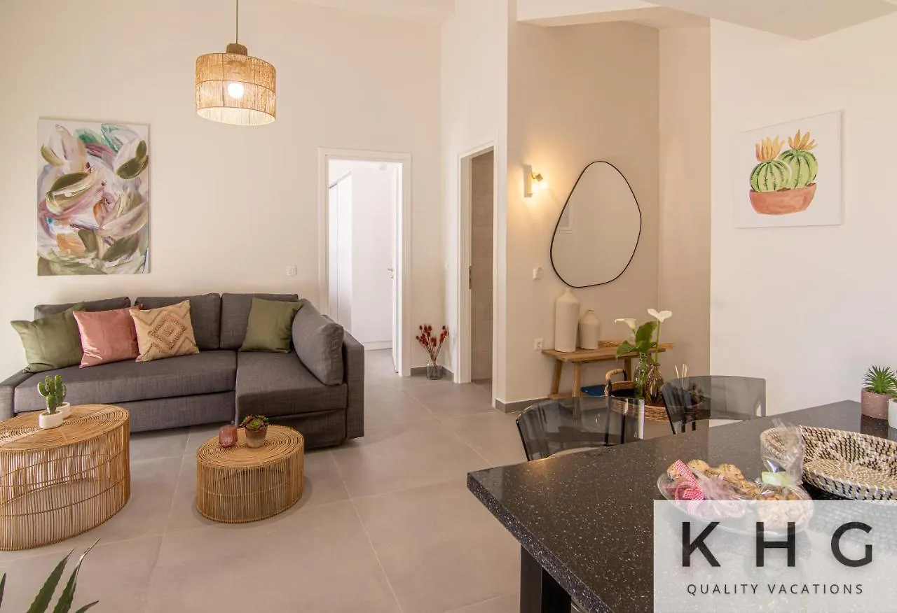 Platea Complex! Myrtos 1 Bed Apartment, Fteri Open Plan Studio! Argostolion