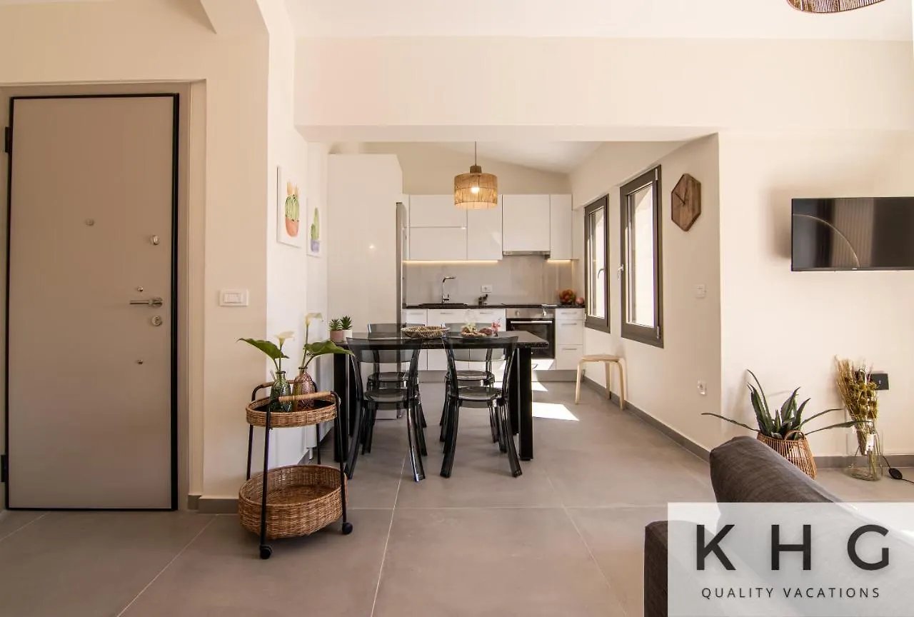 Platea Complex! Myrtos 1 Bed Apartment, Fteri Open Plan Studio! Argostolion