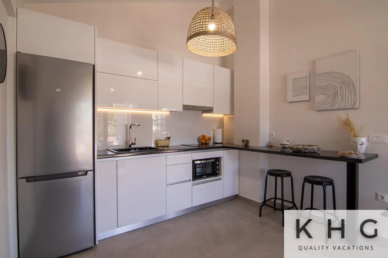 Platea Complex! Myrtos 1 Bed Apartment, Fteri Open Plan Studio! Argostolion 0*,  Yunanistan